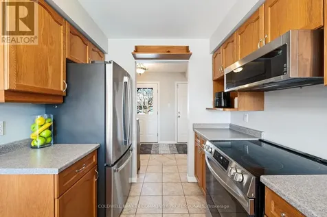 77 Morgan Drive Haldimand ON N3W 2L6