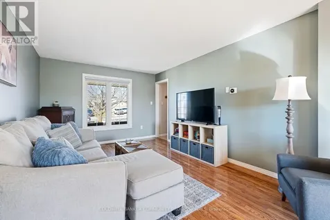 77 Morgan Drive Haldimand ON N3W 2L6