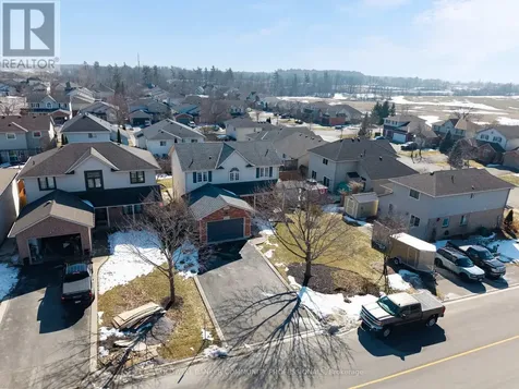 77 Morgan Drive Haldimand ON N3W 2L6