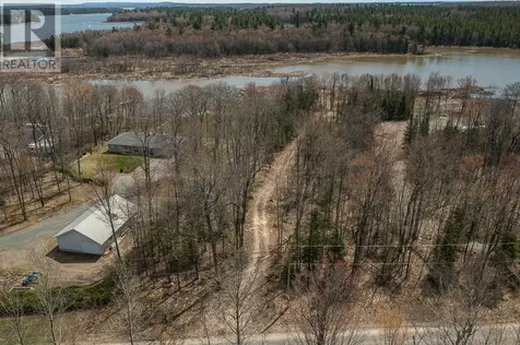 279 Finns Bay Rd N Echo Bay ON P0S 1C0