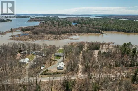 279 Finns Bay Rd N Echo Bay ON P0S 1C0