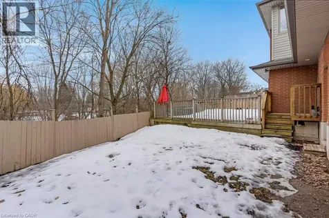 26 Esther Avenue Cambridge ON N1S 4L6