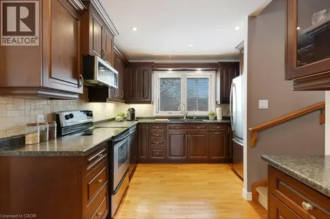 26 Esther Avenue Cambridge ON N1S 4L6