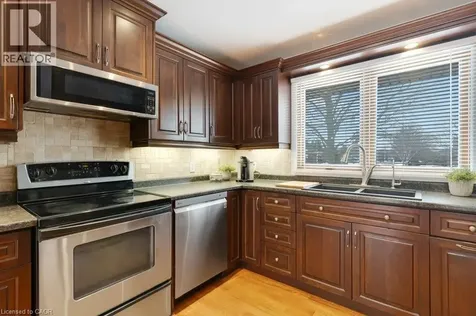 26 Esther Avenue Cambridge ON N1S 4L6