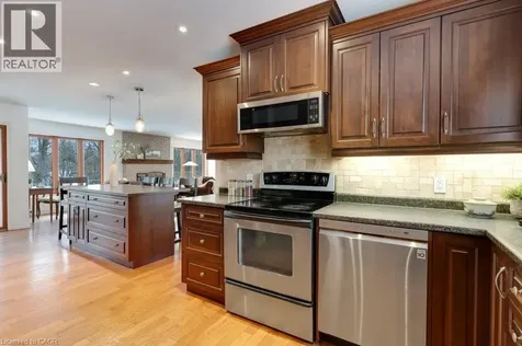 26 Esther Avenue Cambridge ON N1S 4L6