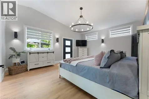 1283 Swan Street Ayr ON N0B 1E0