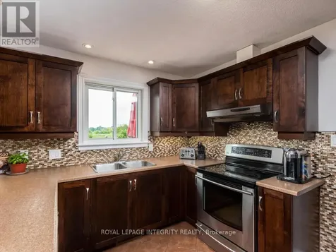 111 Comba Drive Carleton Place ON K7C 4V2
