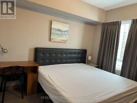 321 Spruce Street Waterloo ON N2L 0G4