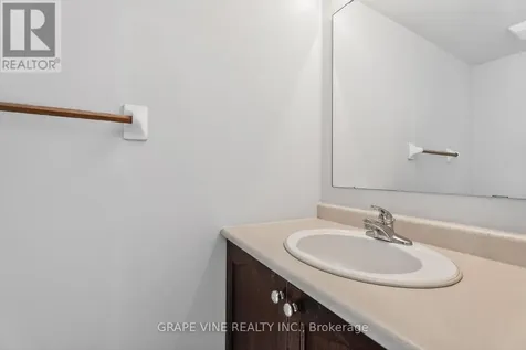 460 Seyton Drive Ottawa ON K2H 1G2