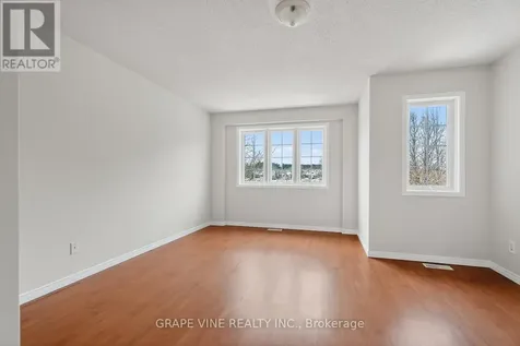 460 Seyton Drive Ottawa ON K2H 1G2