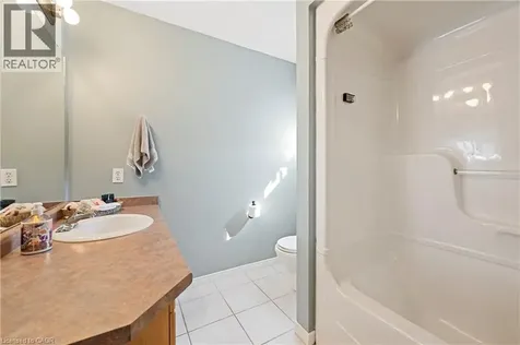 77 Morgan Drive Caledonia ON N3W 2L6