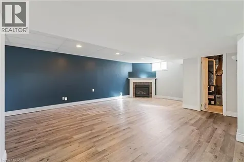77 Morgan Drive Caledonia ON N3W 2L6