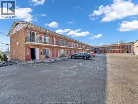 2885-2889 Howard Avenue Windsor ON N8X 3Y4