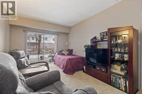 8335 Wyandotte Street East Windsor ON N8S 4S8