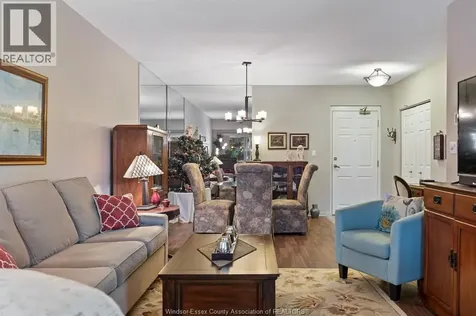 8335 Wyandotte Street East Windsor ON N8S 4S8