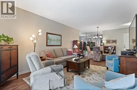 8335 Wyandotte Street East Windsor ON N8S 4S8