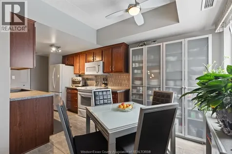 8335 Wyandotte Street East Windsor ON N8S 4S8