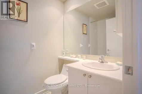 150 Caroline Avenue North Ottawa ON K1Y 4X8