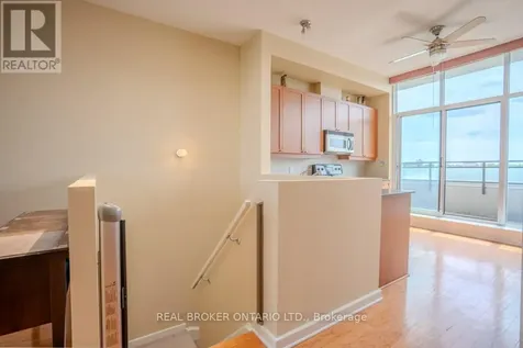 150 Caroline Avenue North Ottawa ON K1Y 4X8