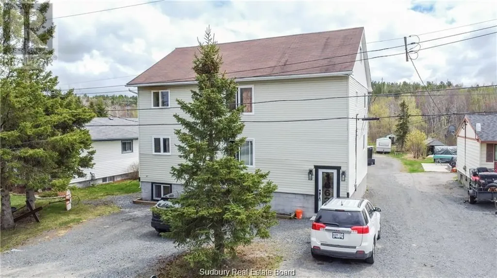 1663 Wendy Street Val Caron ON P3L 1N9