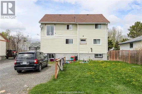 1663 Wendy Street Val Caron ON P3L 1N9