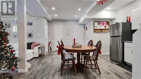 1663 Wendy Street Val Caron ON P3L 1N9