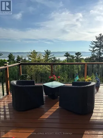 3052 Stoneridge Road Ottawa ON K0A 1T0