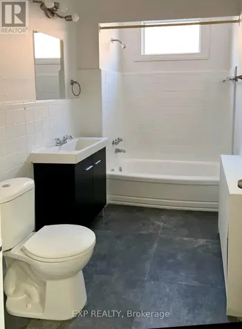 122-124 Cobourg Street Ottawa ON K1N 8H1