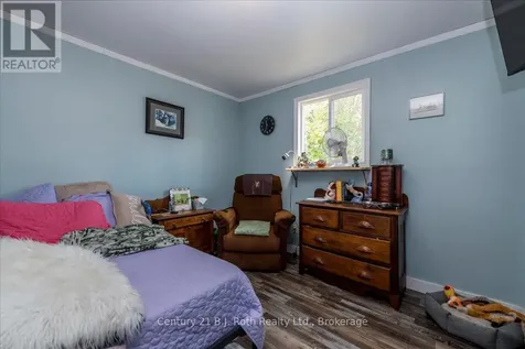 2286 Flos 10 Road Springwater ON L0L 1P0