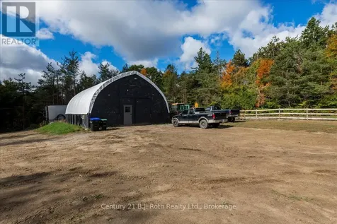2286 Flos 10 Road Springwater ON L0L 1P0