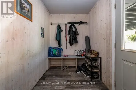 2286 Flos 10 Road Springwater ON L0L 1P0