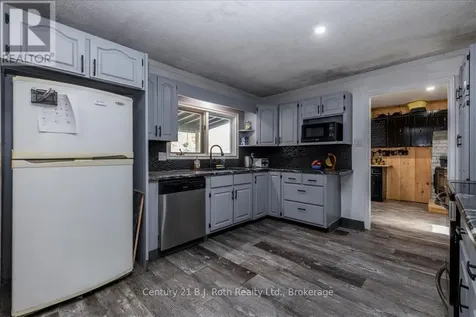 2286 Flos 10 Road Springwater ON L0L 1P0