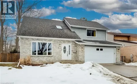 15 Mcleod Court Kitchener ON N2R 1A9