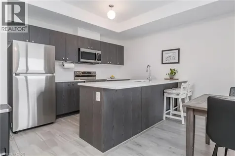 33 Red Maple Lane Barrie ON L9J 0N4
