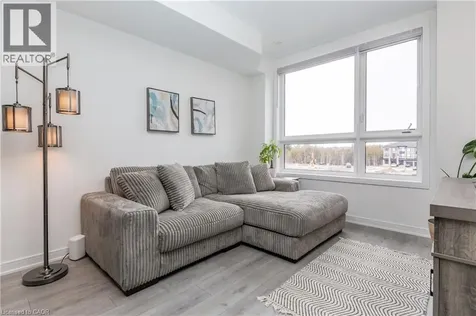 33 Red Maple Lane Barrie ON L9J 0N4