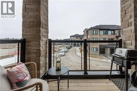 33 Red Maple Lane Barrie ON L9J 0N4