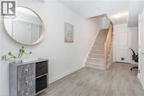 33 Red Maple Lane Barrie ON L9J 0N4