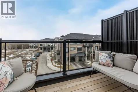 33 Red Maple Lane Barrie ON L9J 0N4