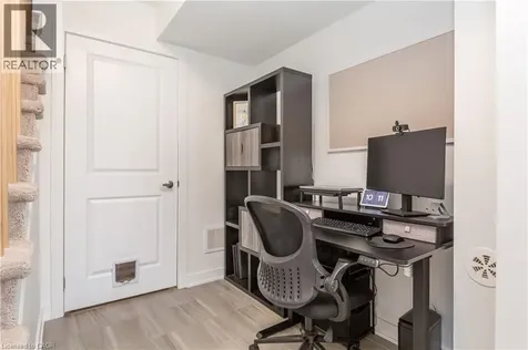 33 Red Maple Lane Barrie ON L9J 0N4