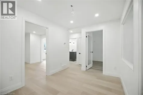 1583 Main Street East Hamilton ON L8H 1C4