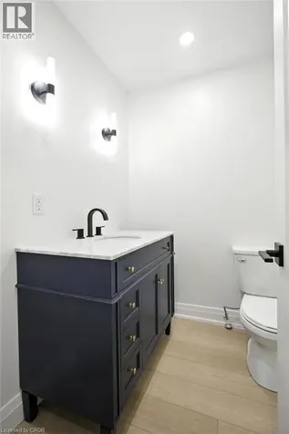 1583 Main Street East Hamilton ON L8H 1C4
