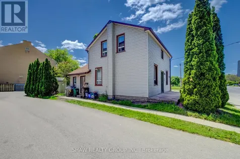 11 Simcoe Street Cambridge ON N1R 1N7