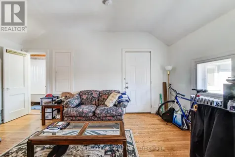 30 Brook Street Cambridge ON N1R 4C1