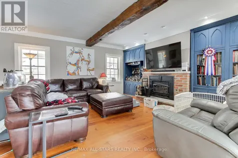 4901 Vandorf Road West Whitchurch-stouffville ON L4A 7X5