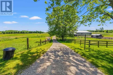 4901 Vandorf Road West Whitchurch-stouffville ON L4A 7X5