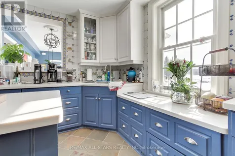 4901 Vandorf Road West Whitchurch-stouffville ON L4A 7X5