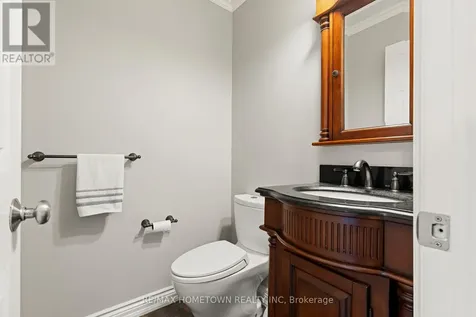 9 Bayview Road Brockville ON K6V 5S2