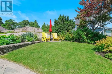 9 Bayview Road Brockville ON K6V 5S2