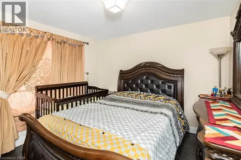 243 Federal Street Stoney Creek ON L8E 1P6