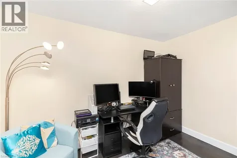 243 Federal Street Stoney Creek ON L8E 1P6
